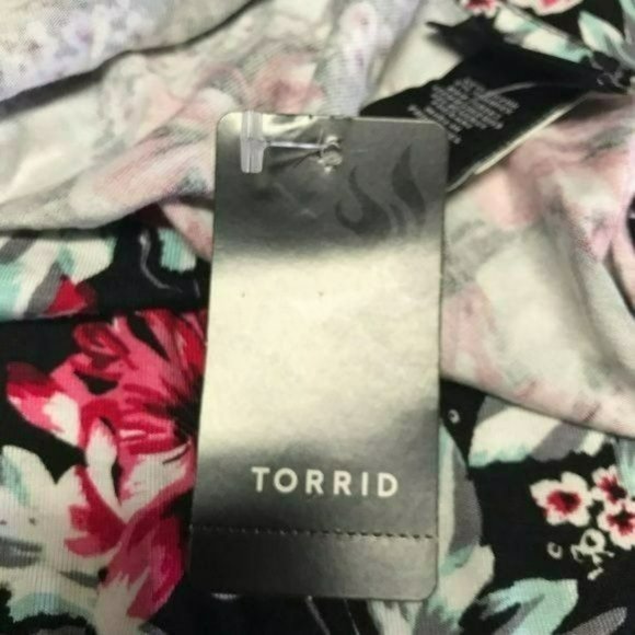 Torrid Floral Swing Cami Black and Pink, 5X New with Tag - Picture 6 of 7